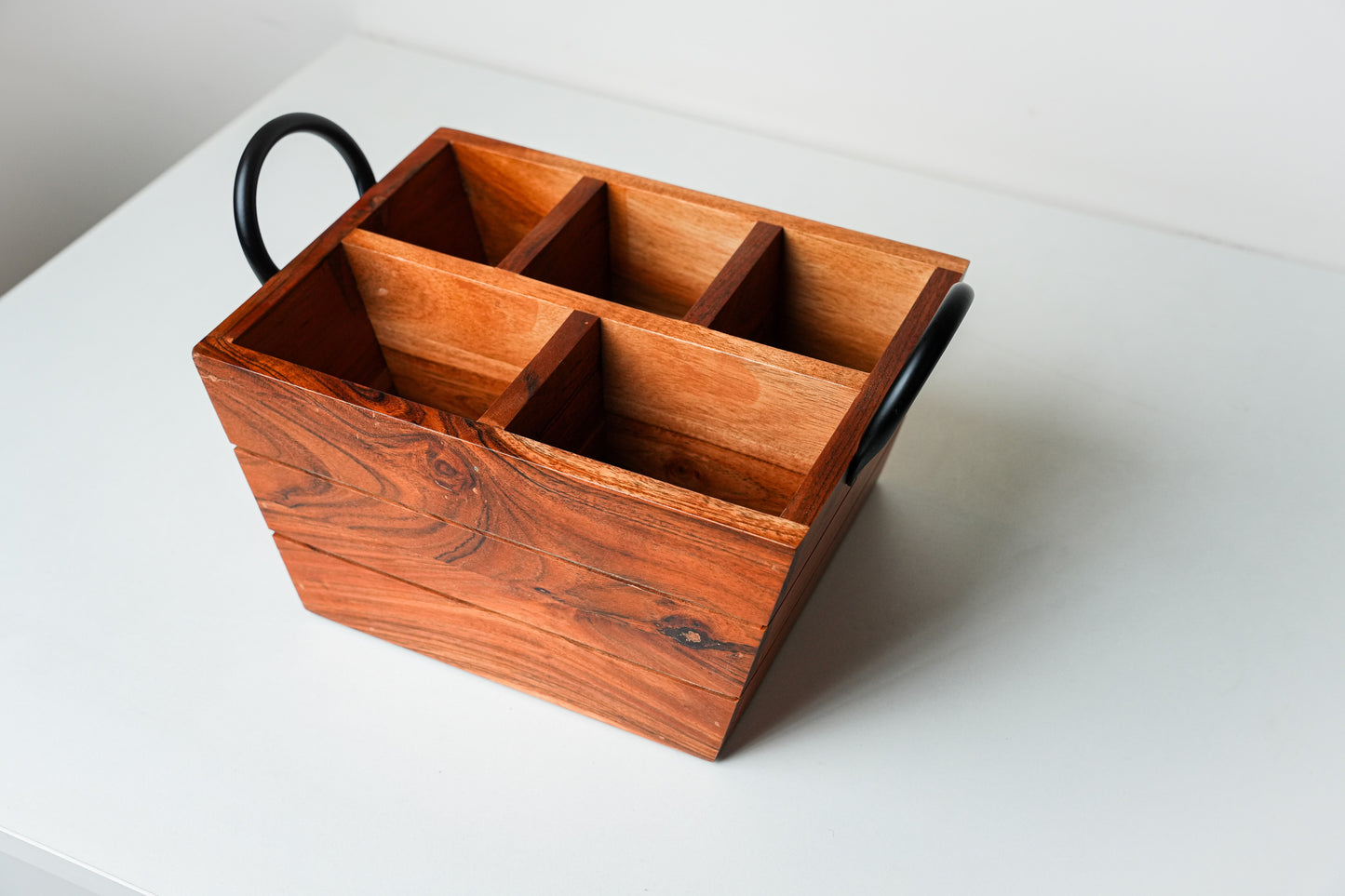 Boat Cutlery Caddy/Holder with Horseshoe Handle - Furnishka